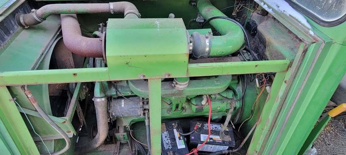 john deere 7700 combine engine specs