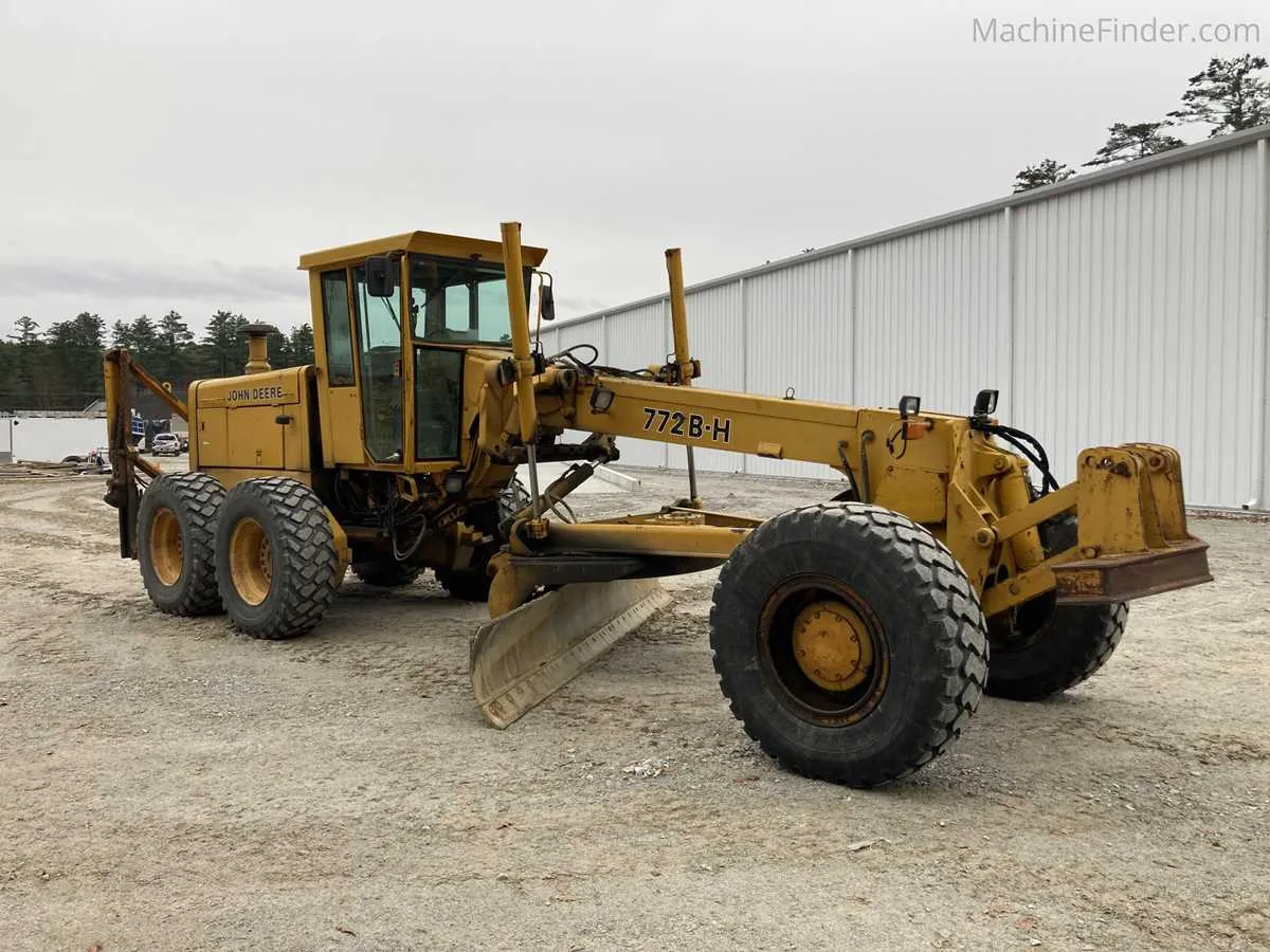 john deere 772bh grader specs