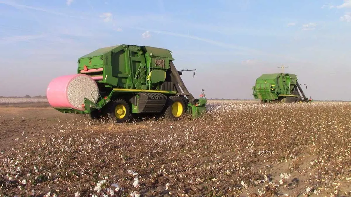 john deere 7760 cotton picker specs