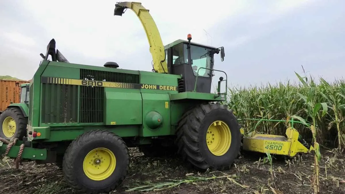 john deere 7800 forage harvester specs