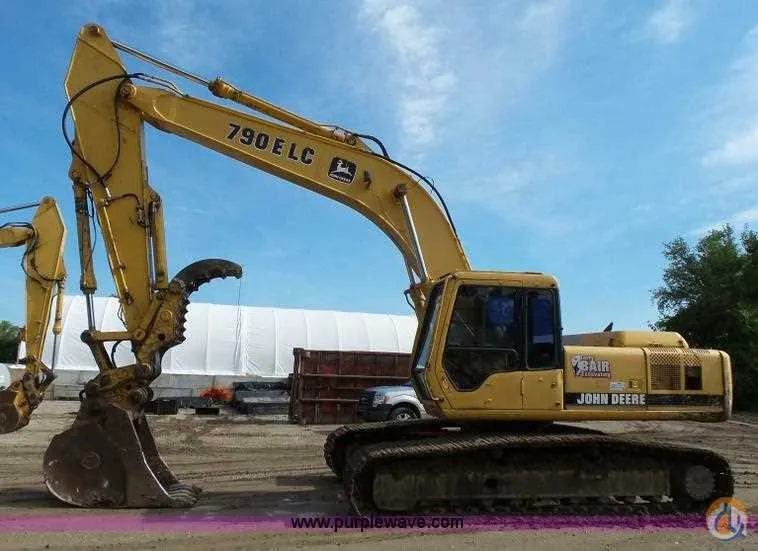 john deere 790e specs
