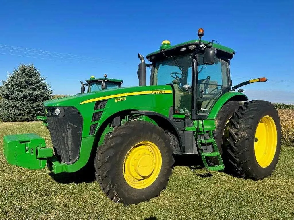 john deere 8225r specs
