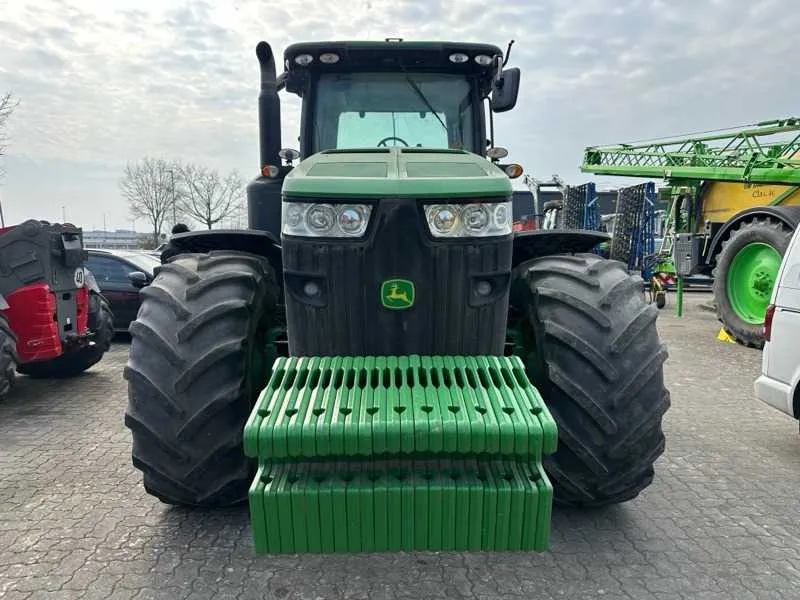 john deere 8260r specs