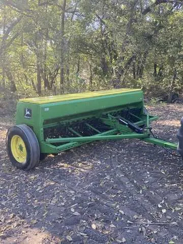 john deere 8300 drill specs