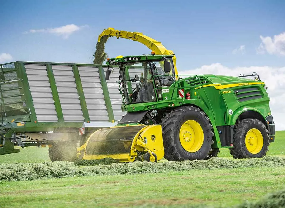john deere 8300 forage harvester specs