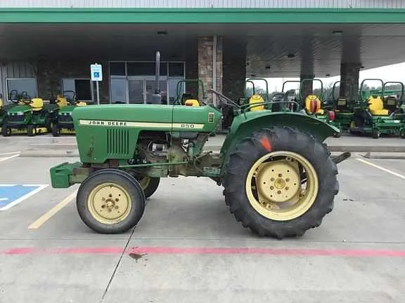 john deere 850 tractor specs
