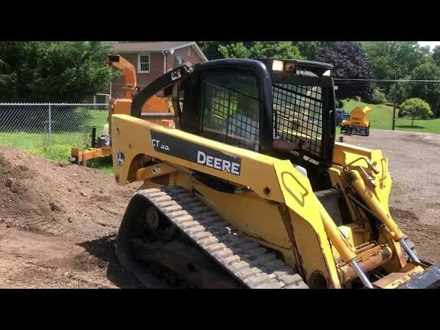 john deere ct 332 specs