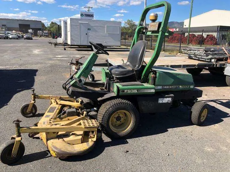 john deere f935 mower conditioner specs