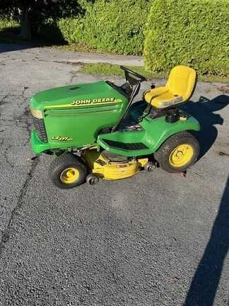 john deere lx277 lawn tractor specs