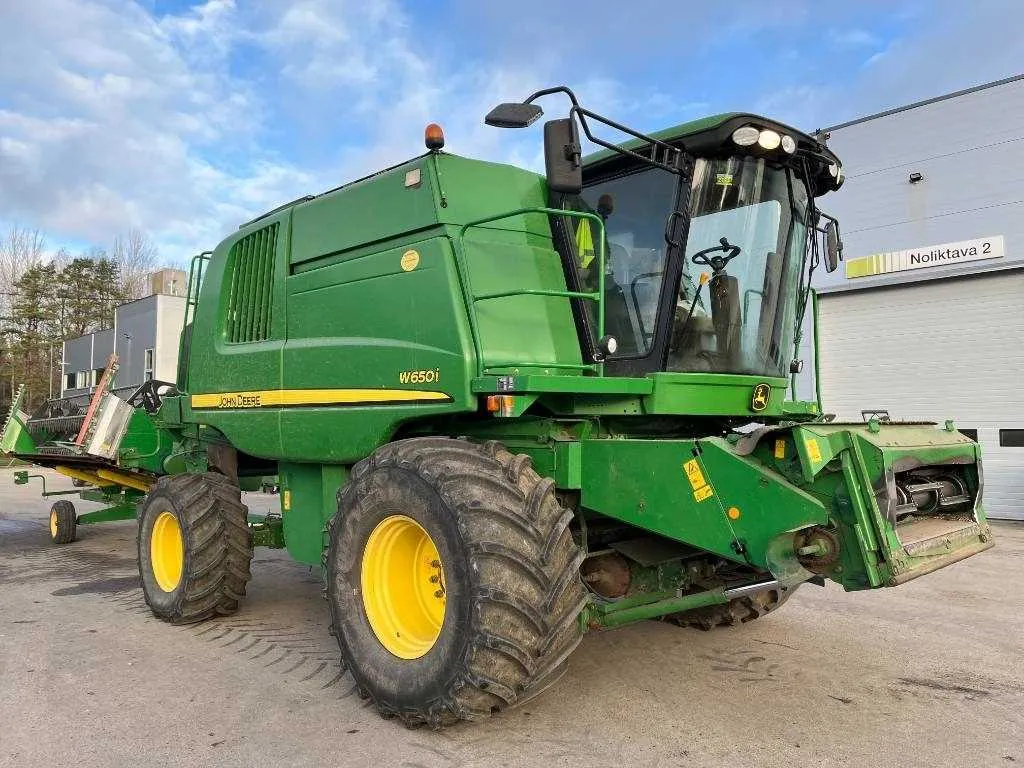 john deere w650 specs