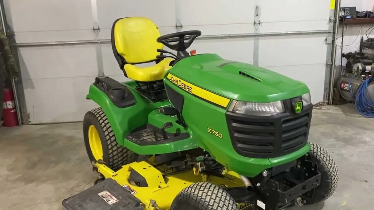 john deere x750 spec