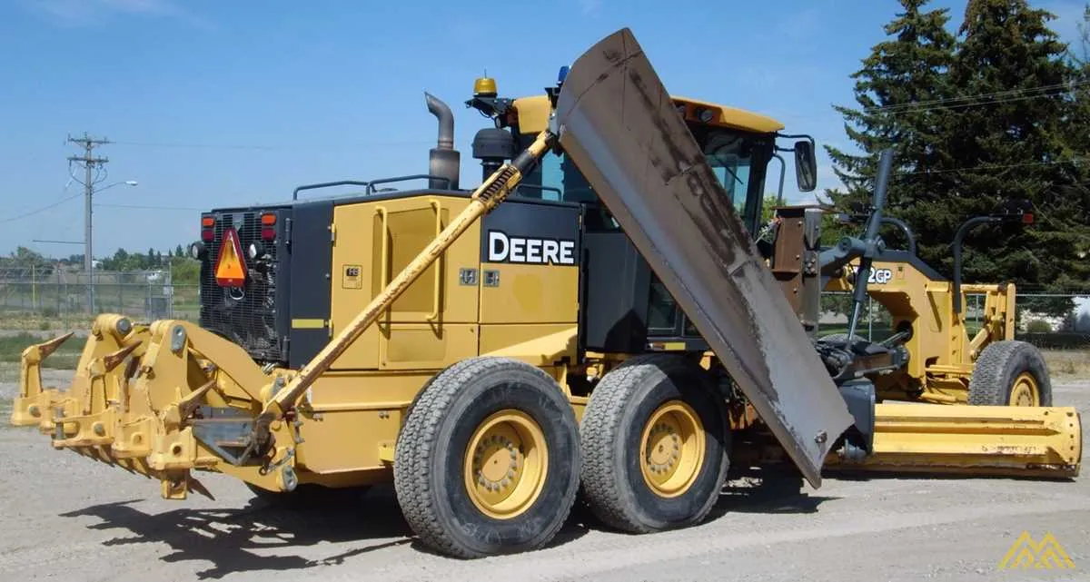 772g john deere specs