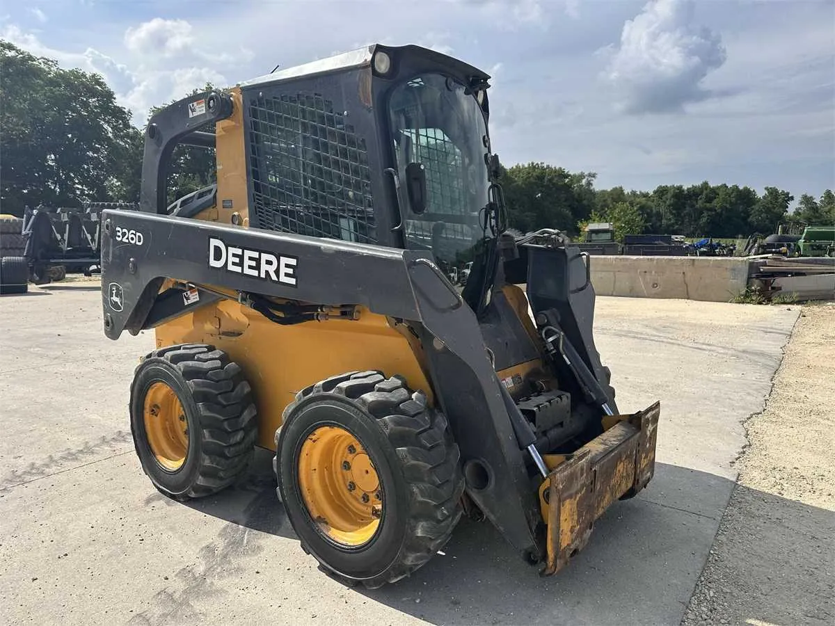 john deere 326e skid steer specs