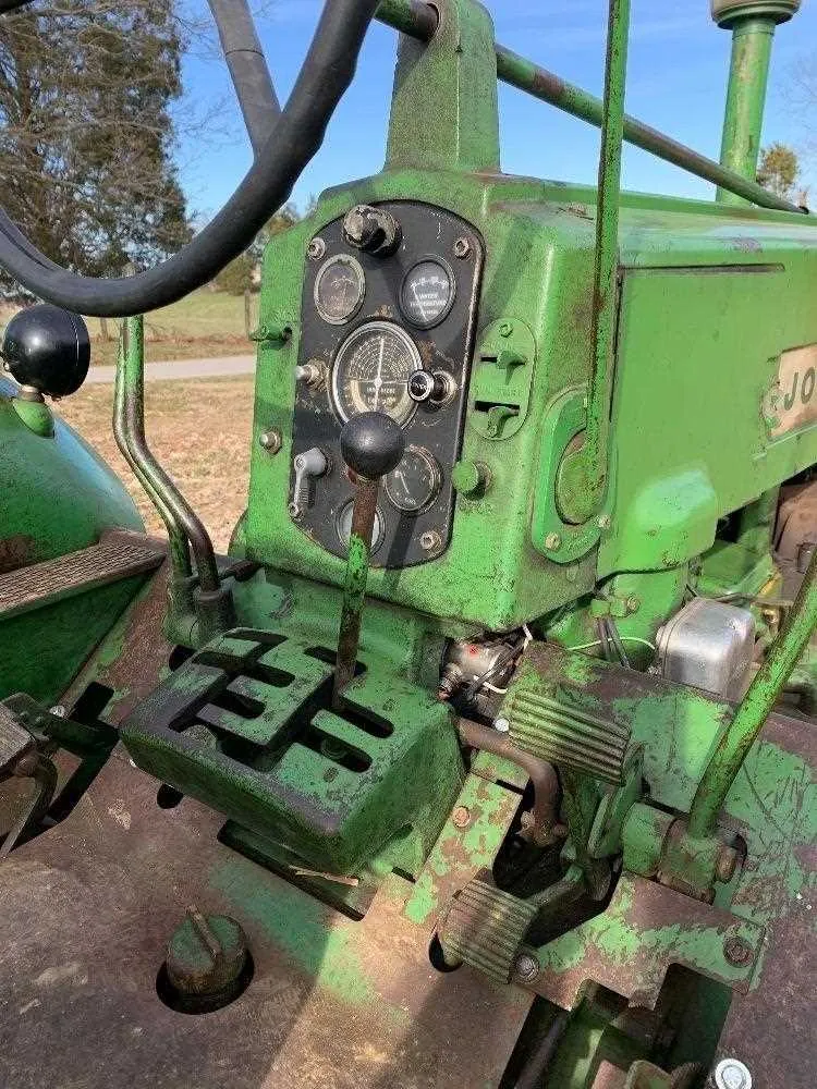 john deere 720 pony motor specs