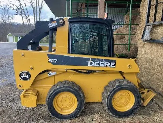 317 john deere skid steer spec