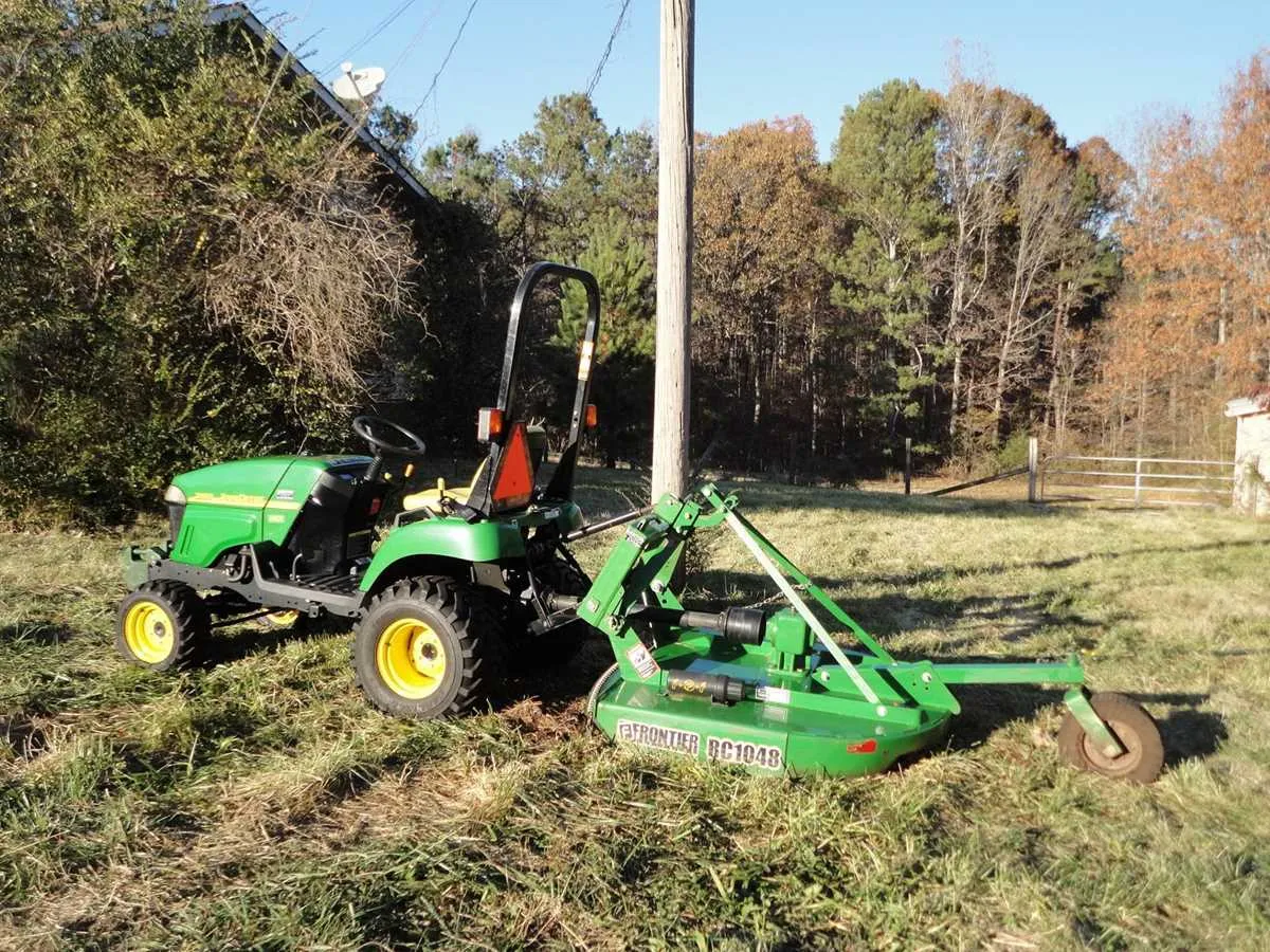 john deere 2305 tractor specs