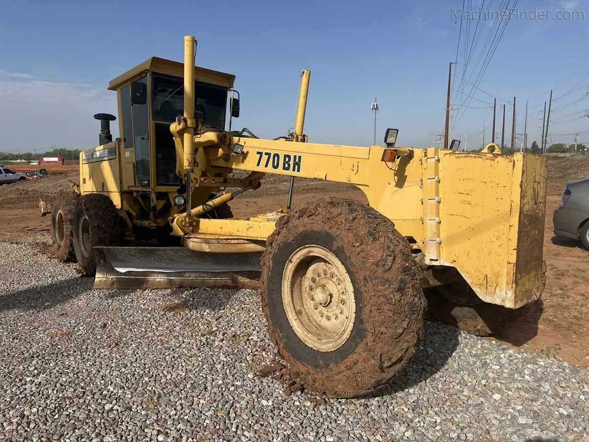 john deer 770 specs
