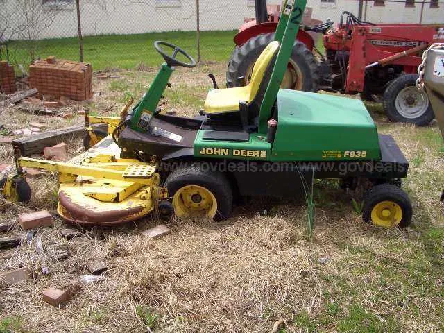 john deere f935 engine specs