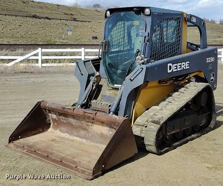 2010 john deere 333d specs