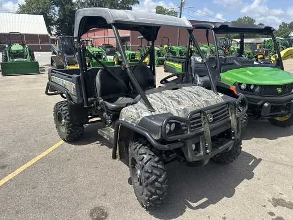 2014 john deere 825i specs