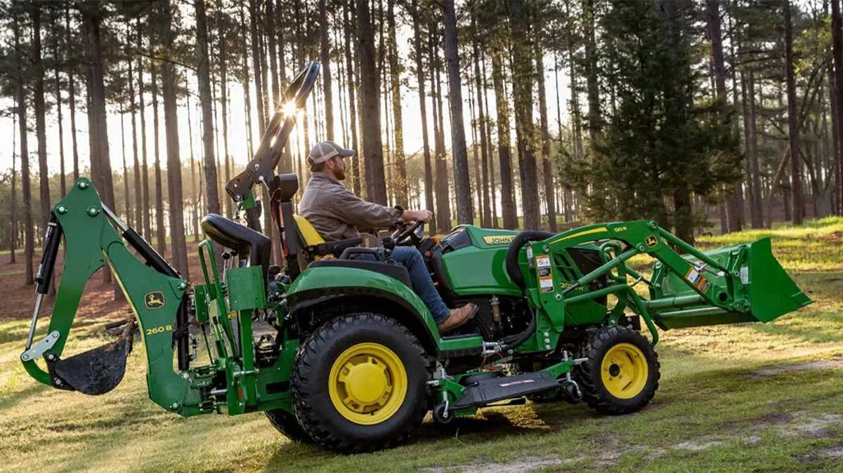 john deere 2025r spec