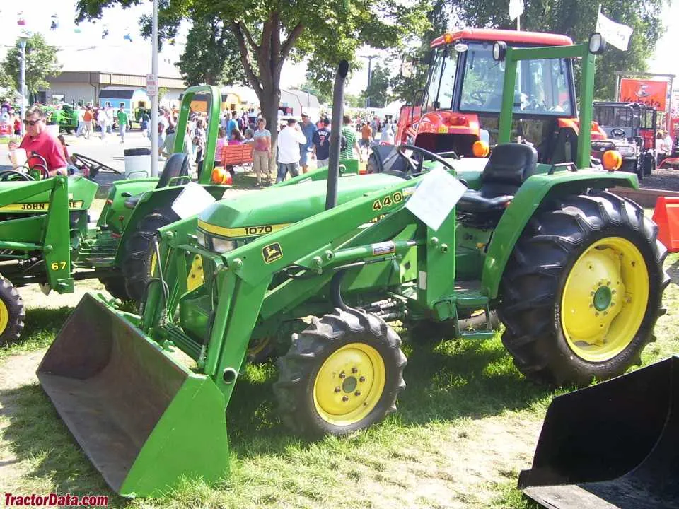 1998 john deere 1070 specs