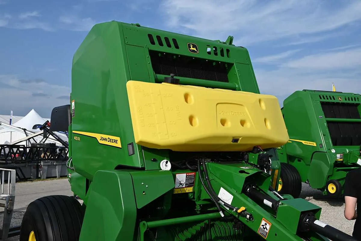 john deere 450m baler specs