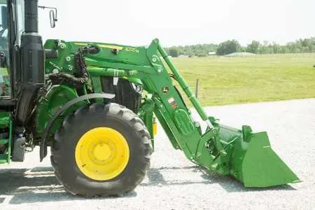 john deere 680 specs