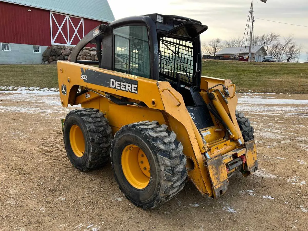 2006 john deere 332 skid steer specs