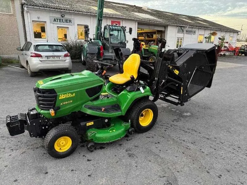 f725 john deere specs