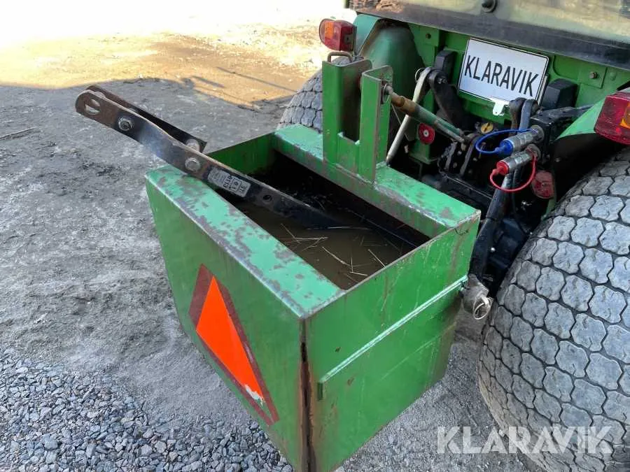 2001 john deere 4400 specs