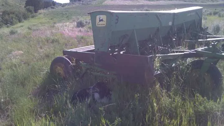 john deere lzb hoe drill specs