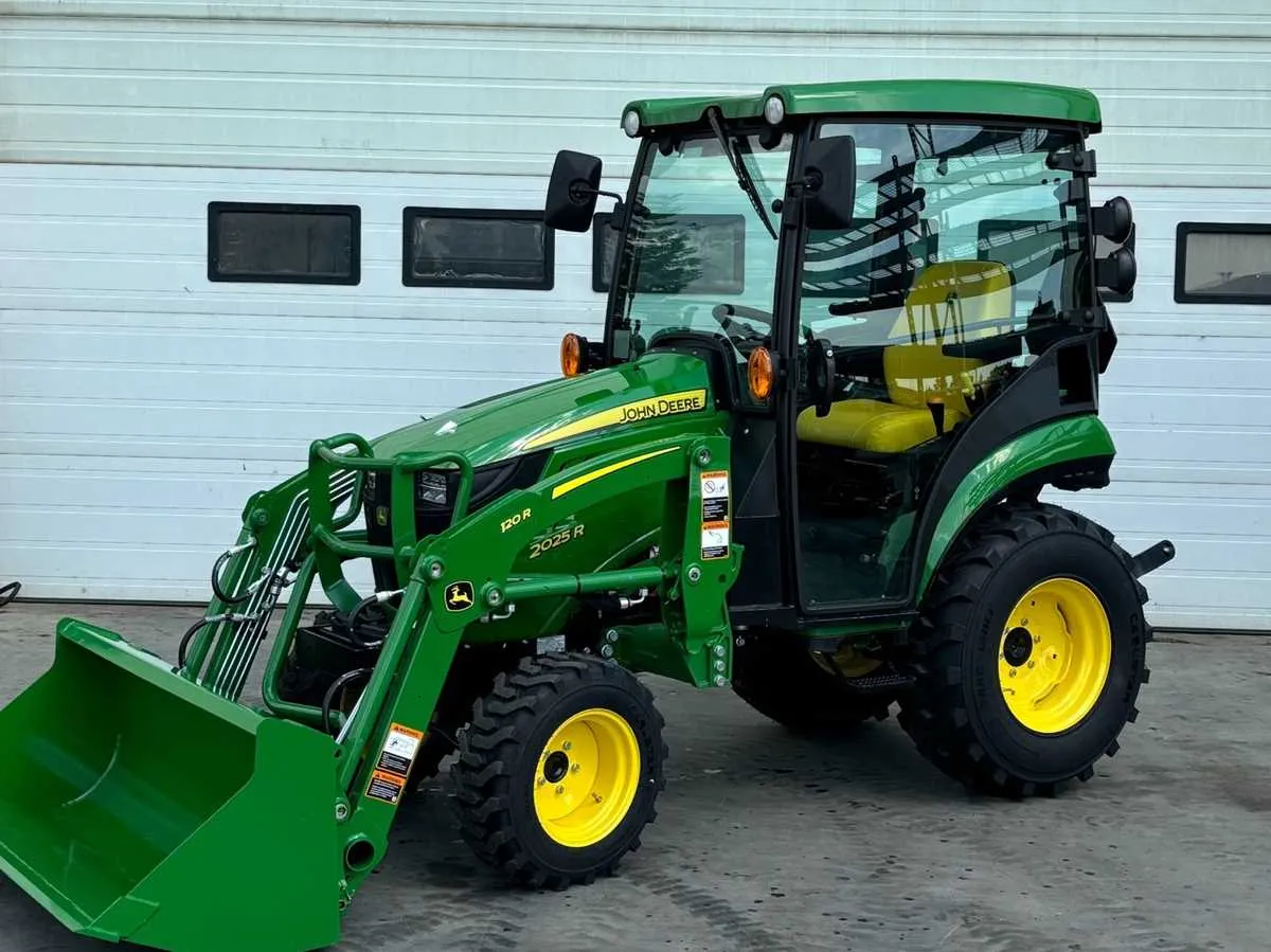 john deer 2025r specs