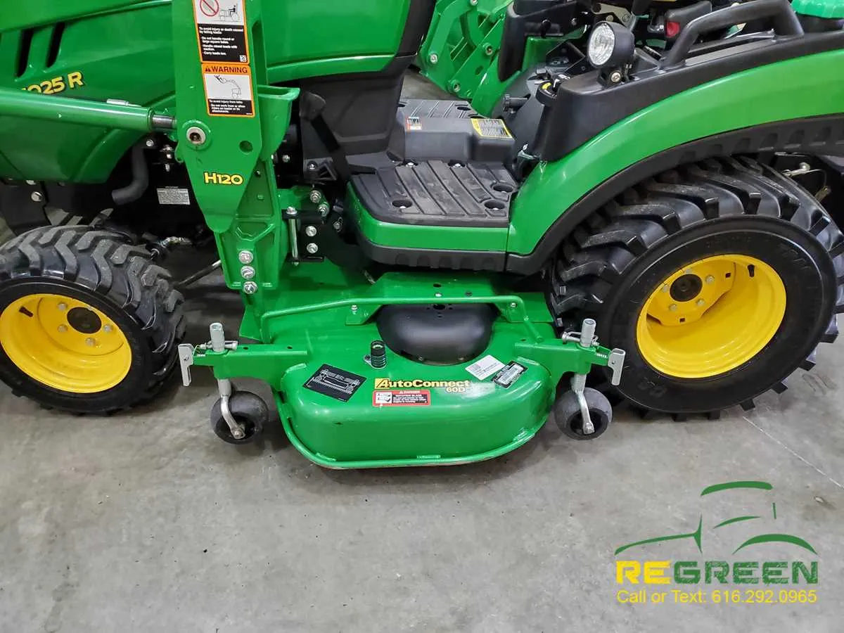2016 john deere 1025r specs