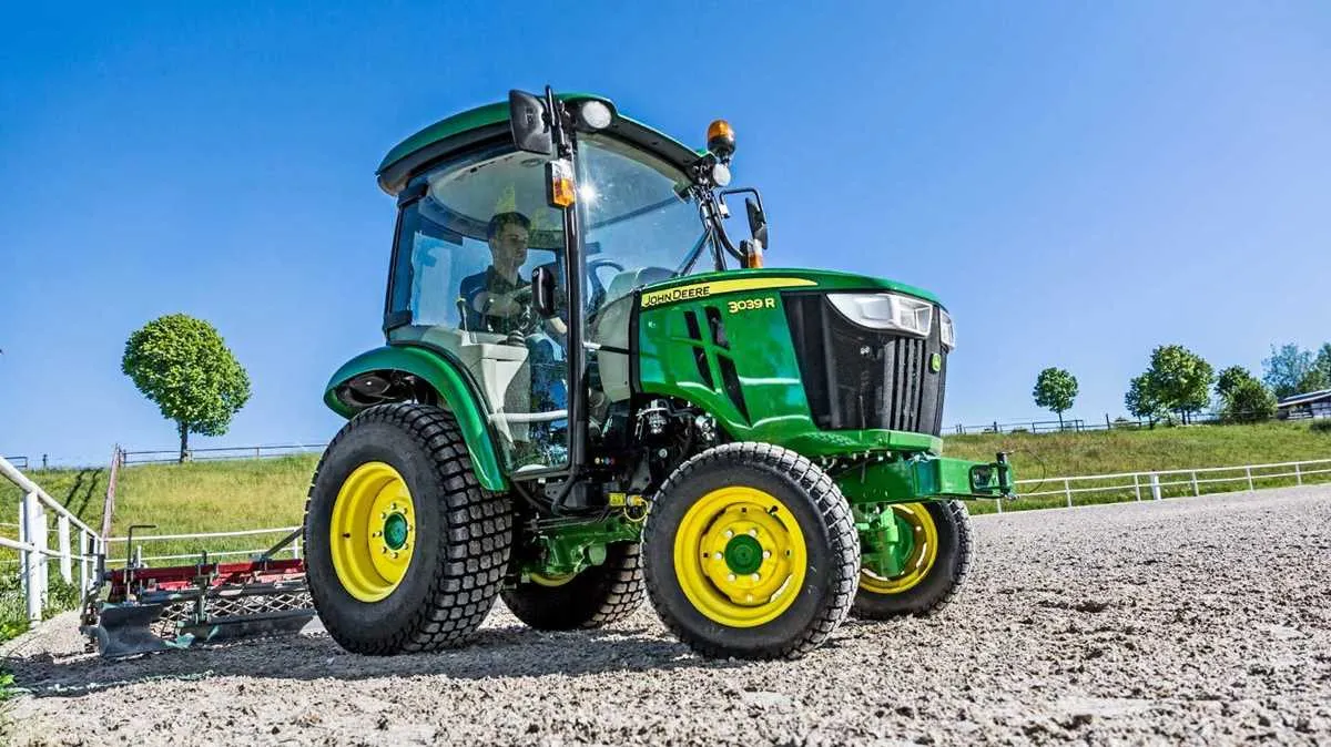 john deere 3039r loader specs