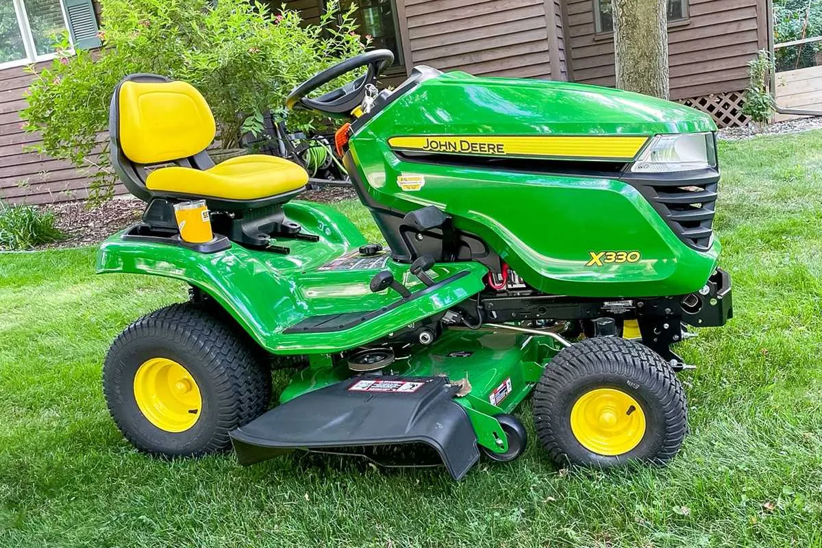 spec for john deere 300 mower