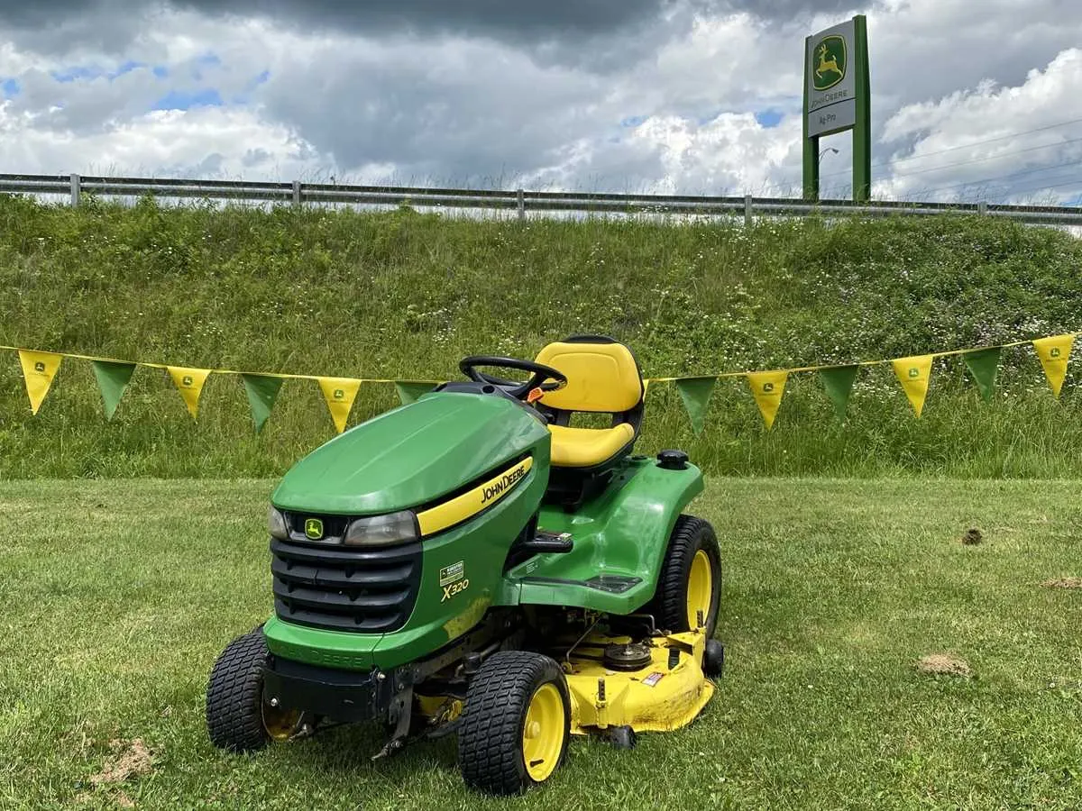spec for john deere 320 mower