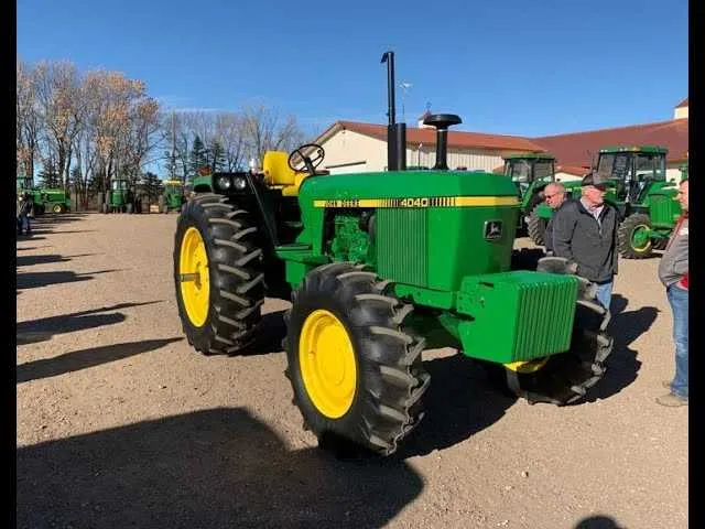 spec john deere 4040
