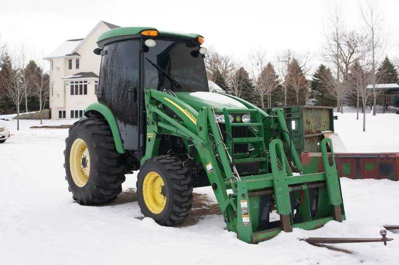 specs for a 4720 john deere from loader tractor
