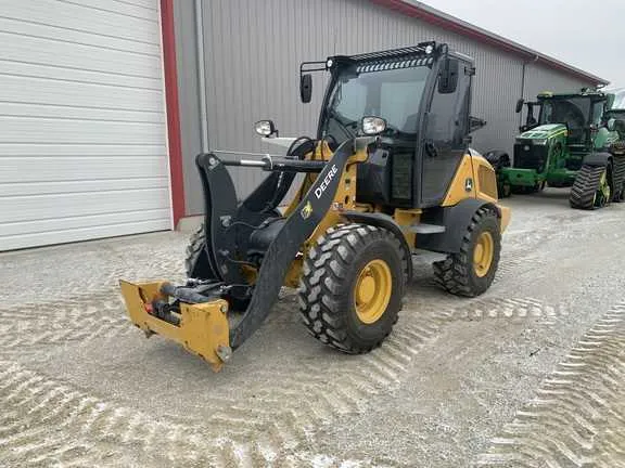 specs for a john deere g