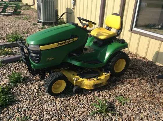 specs for john deere x320