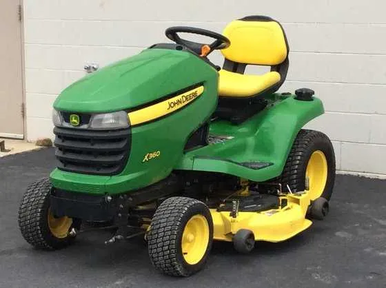 specs on 2006 john deer x360
