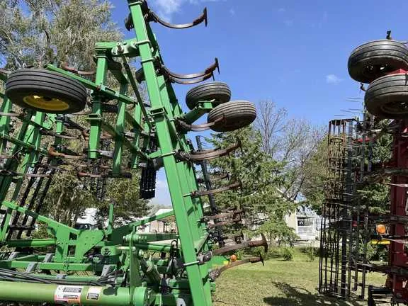 john deere 2210 danish tine field cultivator specs