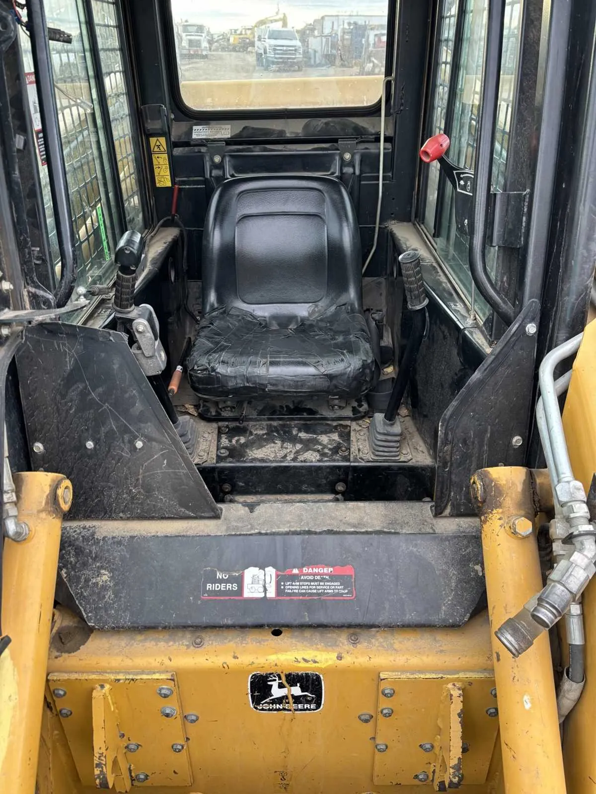 john deere 8875 skid steer specs