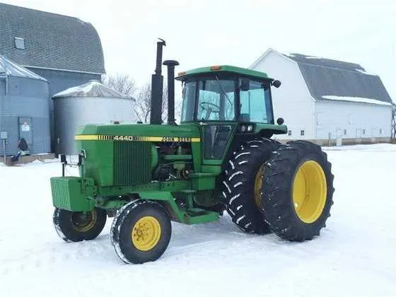 4440 john deere specs