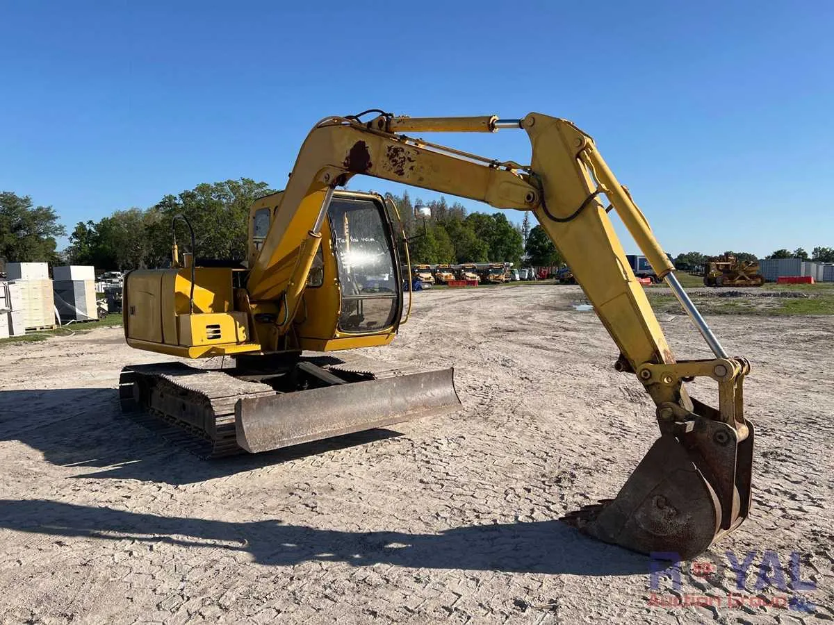 1985 john deere 490 excavator specs