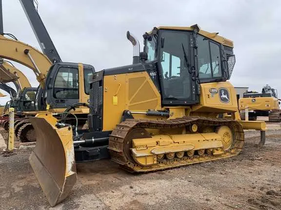 john deere 650 loader specs