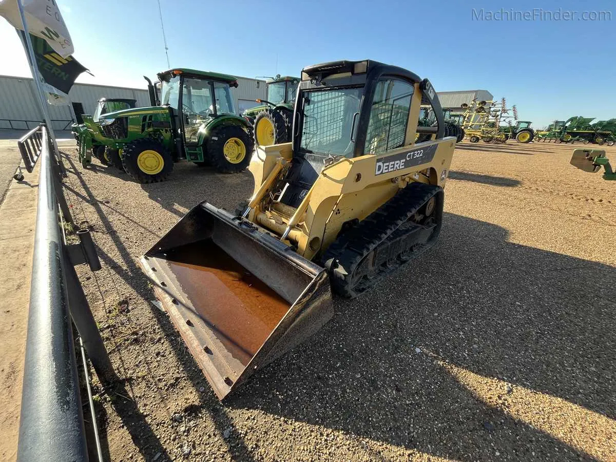 ct322 john deere specs