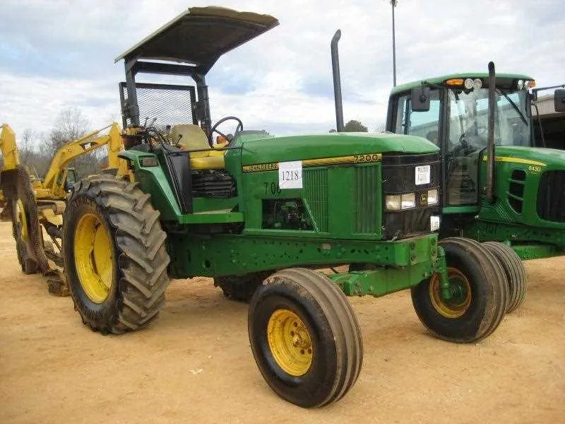 john deere 7200 tractor specs