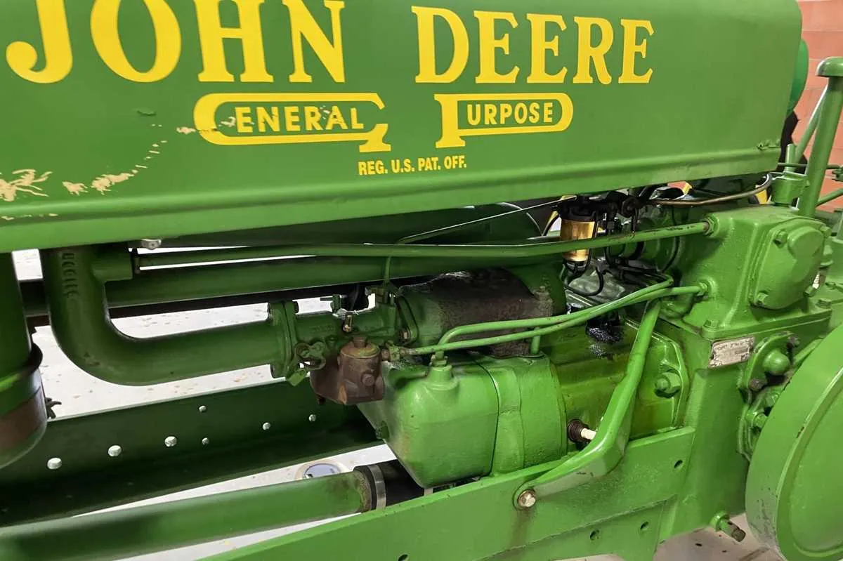 unstyled john deere b specs